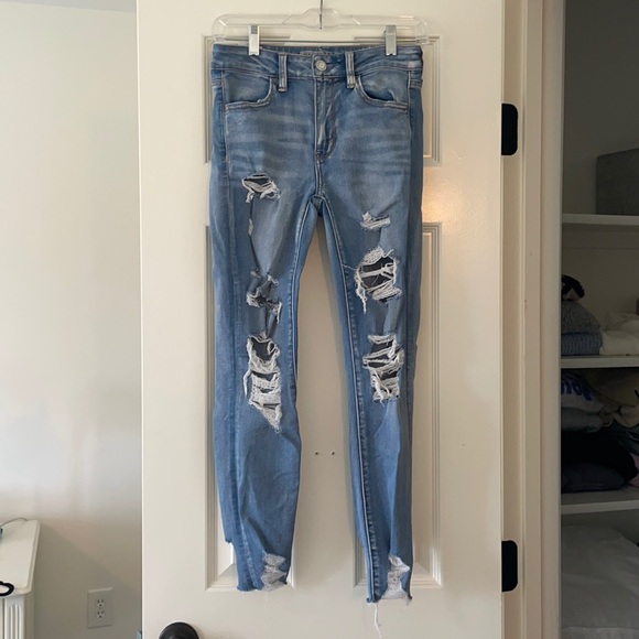 American Eagle Super Stretch jeans. Size 2. - Picture 1 of 3